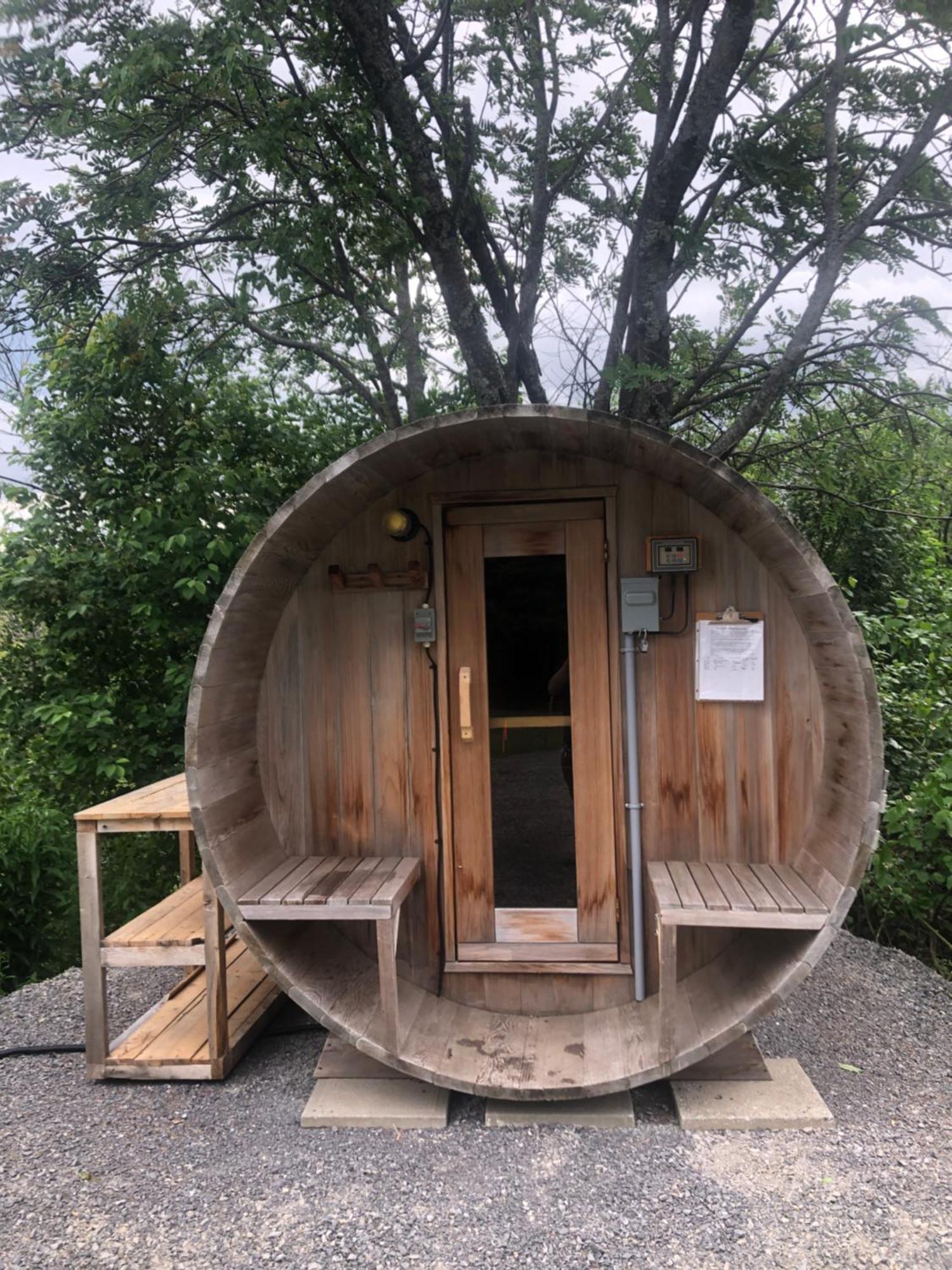 Chalets Les Chanterelles De Forillon L'Anse-au-Griffon المظهر الخارجي الصورة